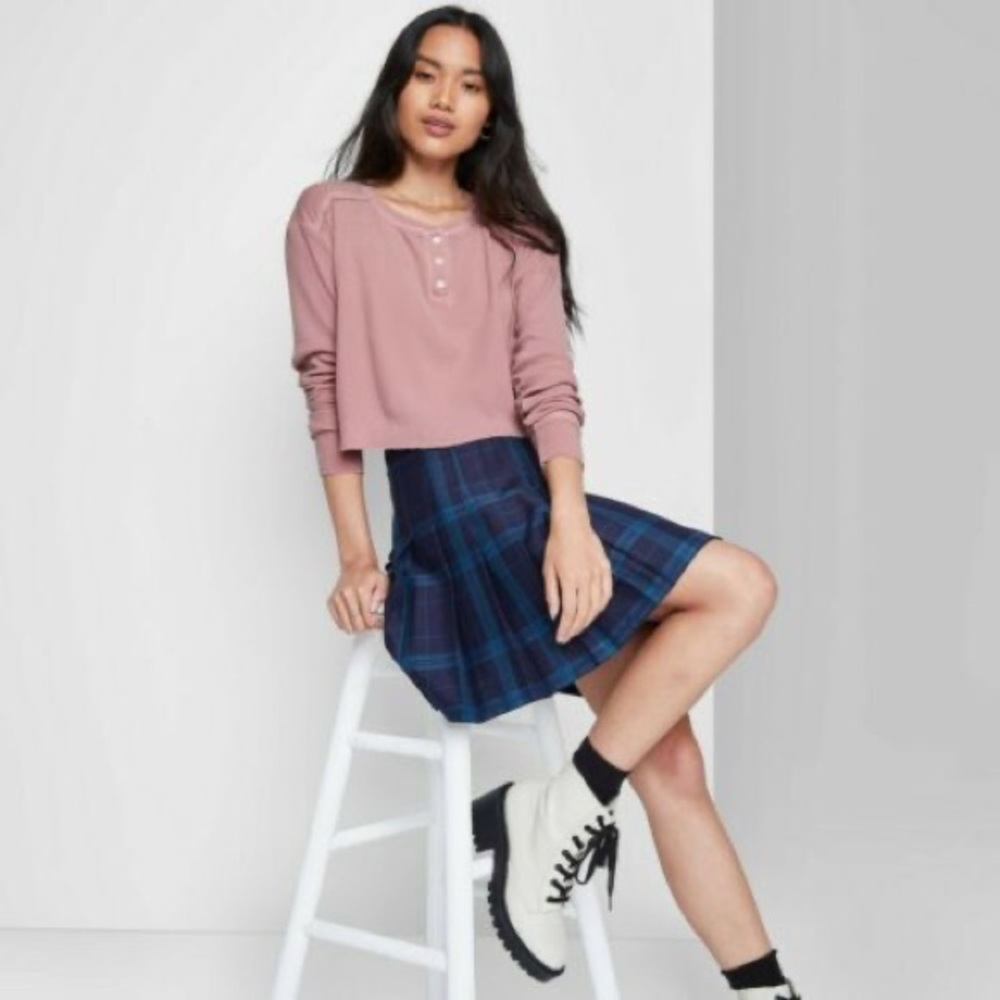 Women's Long Sleeve Boxy Waffle Henley T-Shirt - Mauve